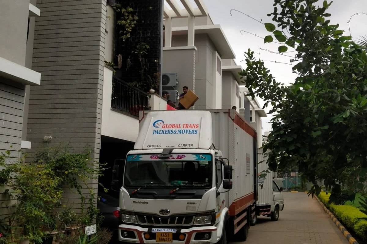 Packers and Movers in Mahadevapura