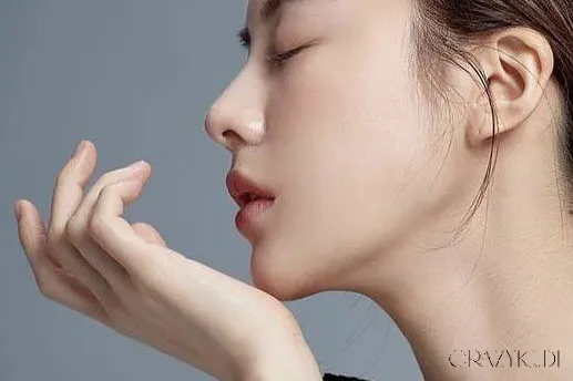 Bring Back Your Youthful Skin with These Simple and Effective Tips