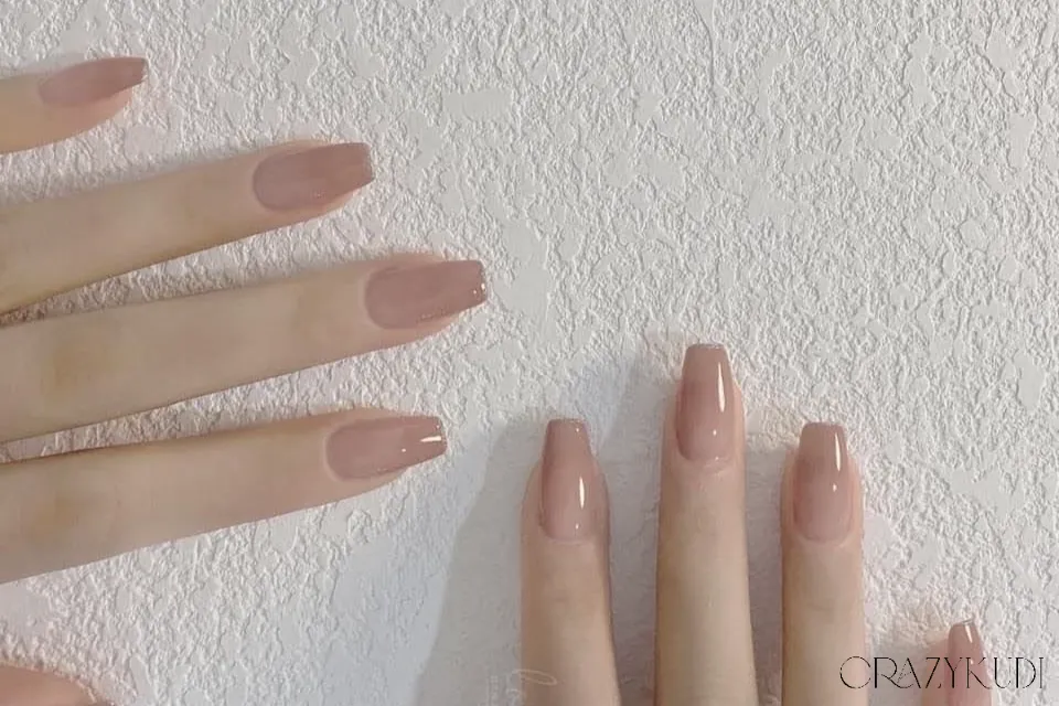 Fingernail Clues: A Dermatologist Decodes 8 Signs About Your Health