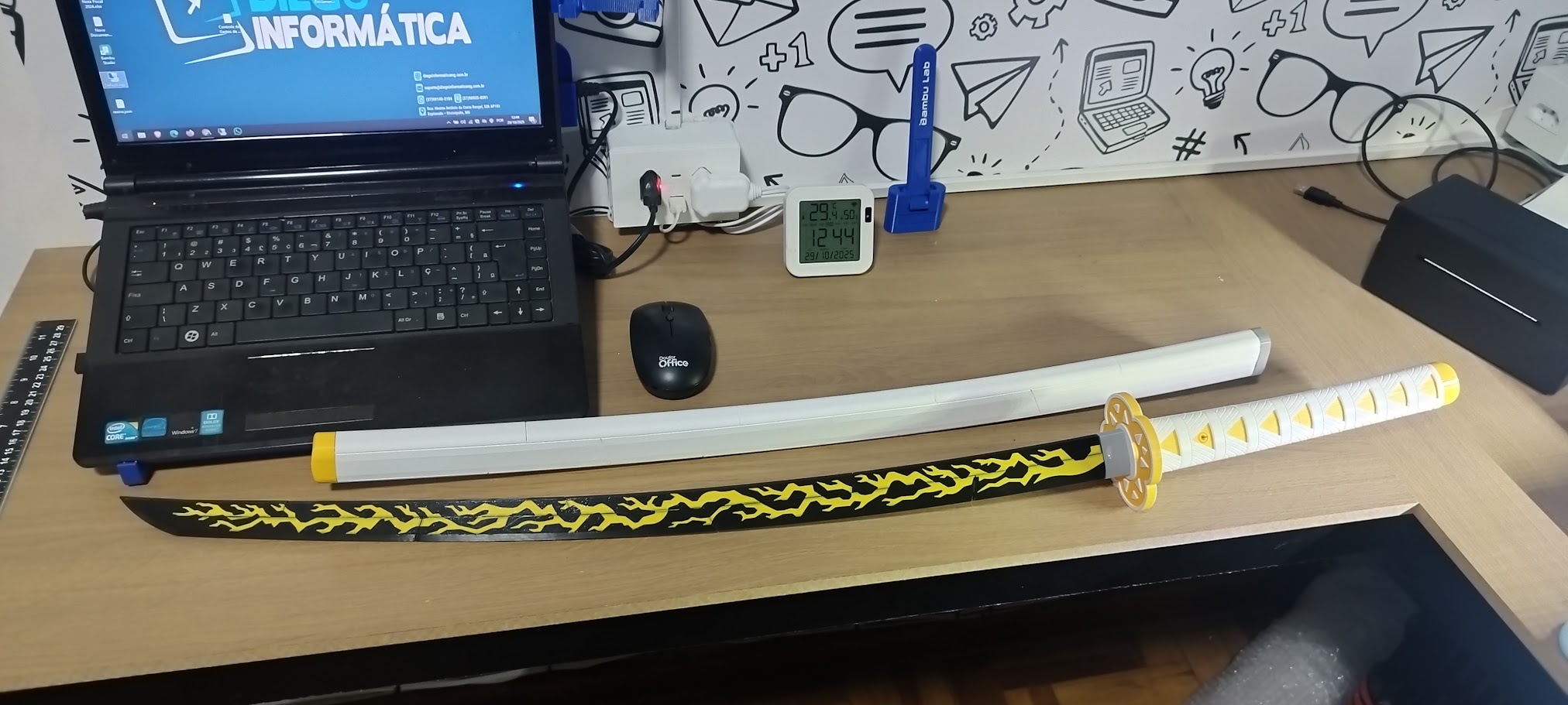 Espada Demon Slayer – Zenitsu com Bainha