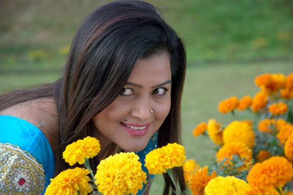 Rekha Thapa in Lanka Nepali Movie Song 1 Rekha Thapa in Lanka Nepali Movie Song 1