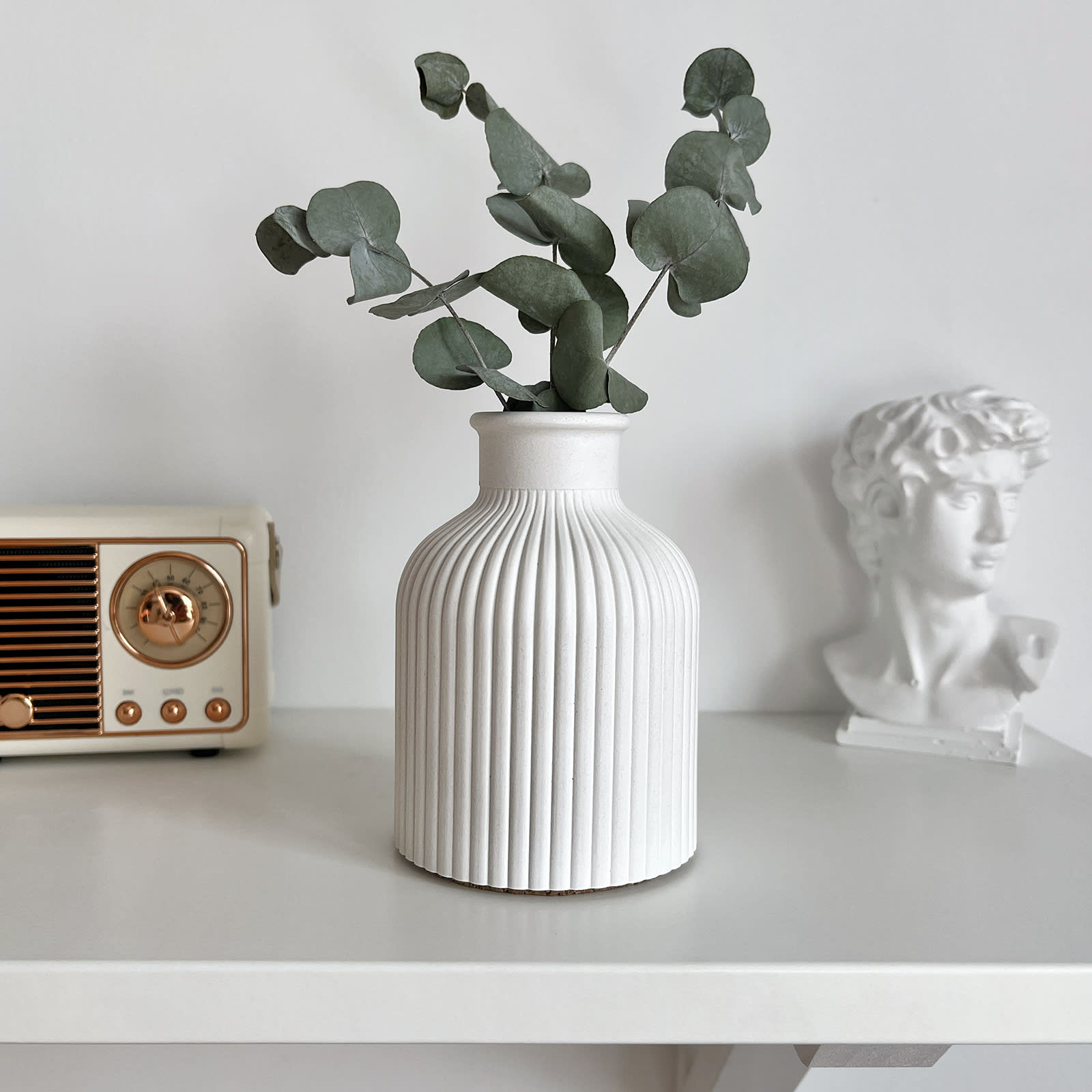 Ваза Ребриста | Гіпсовий Виріб від майстерні "Щаслива Качка" - Слайд 2