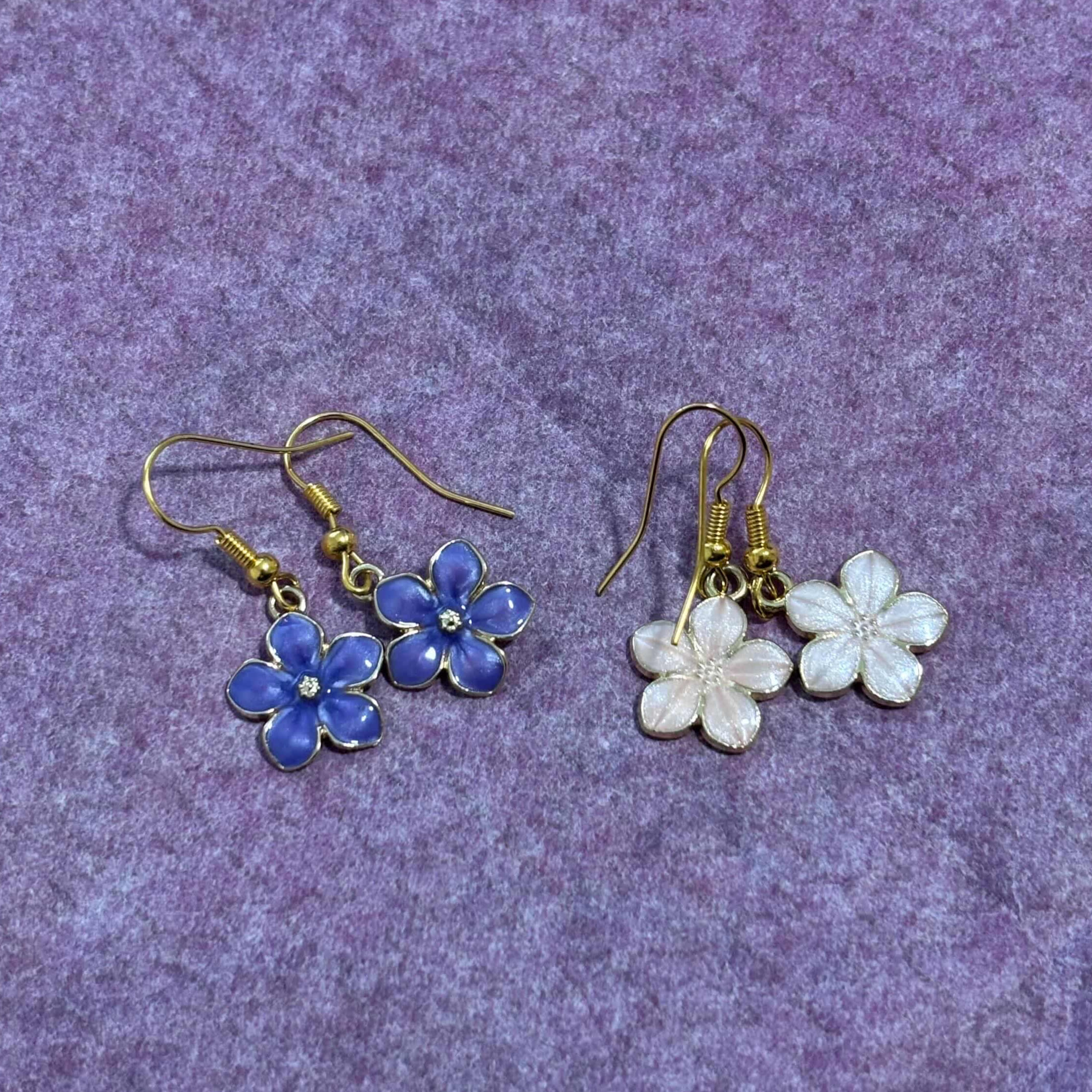 Hang in There: Earring Making Meetup