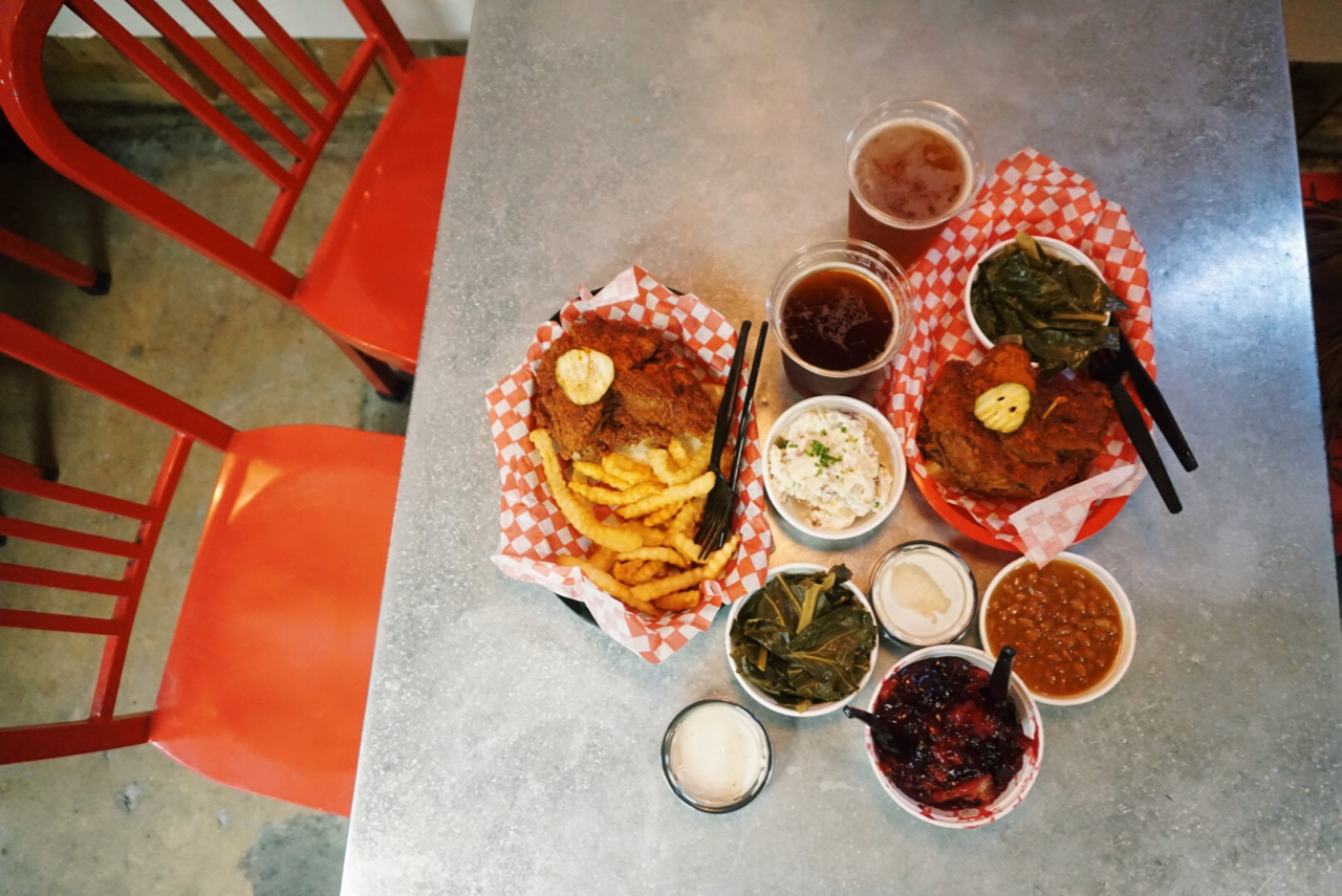 Hattie B's hot chicken Nashville