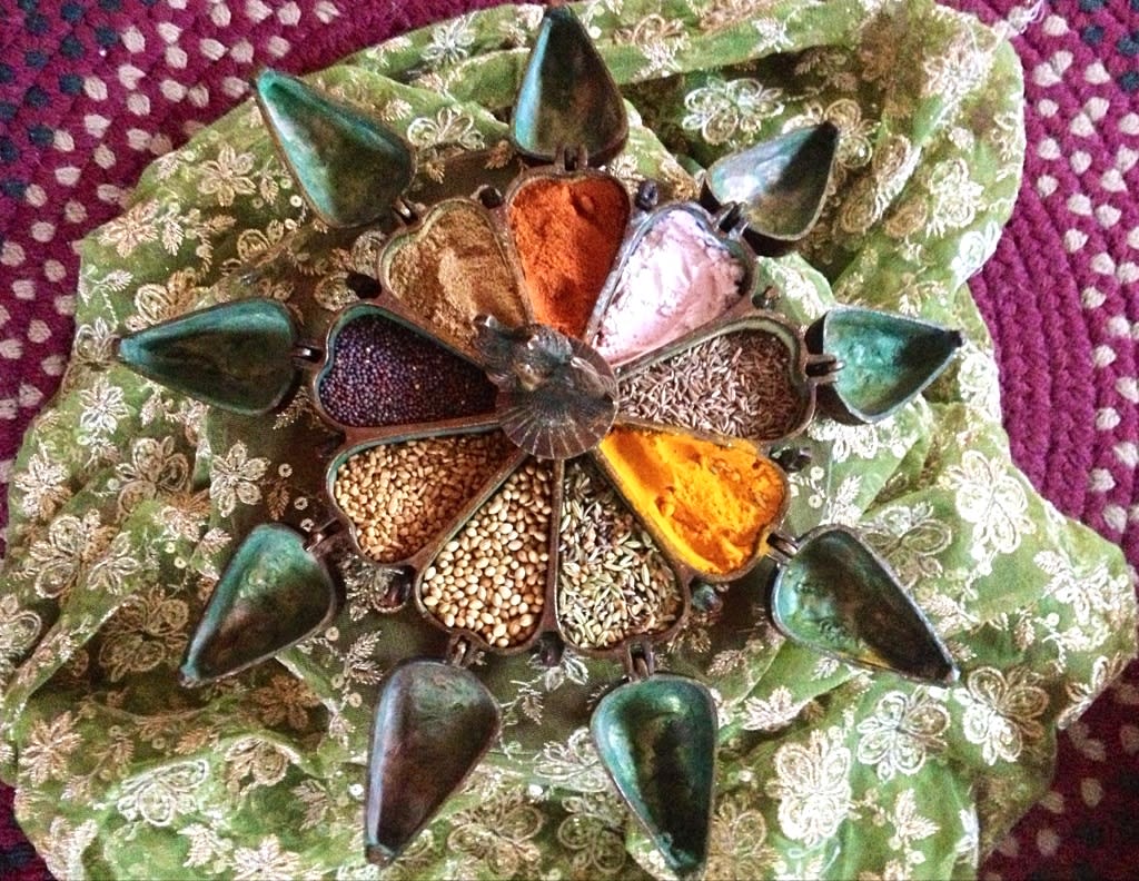 prettiest spice box ever