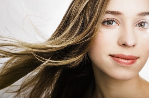 Capelli Normali: Ecco Come Riconoscerli e Curarli - Dieta ...