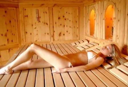 ragazza-terme.jpg