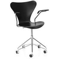 3217 (Serie 7™) von Fritz Hansen