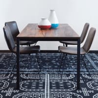 S 600 (amerikanischer Nussbaum) von Janua