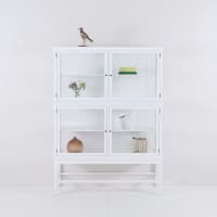 Glasvitrine mit Beinen von oliver furniture
