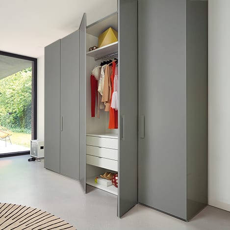 Base Kleiderschrank Von Interlubke