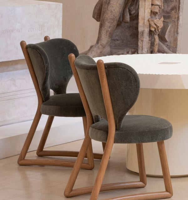 Polus Chair alternate finish