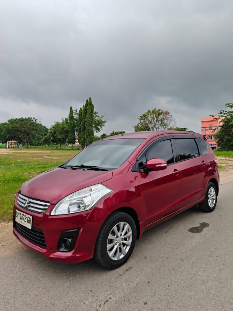 Suzuki Ertiga Gx foto 2