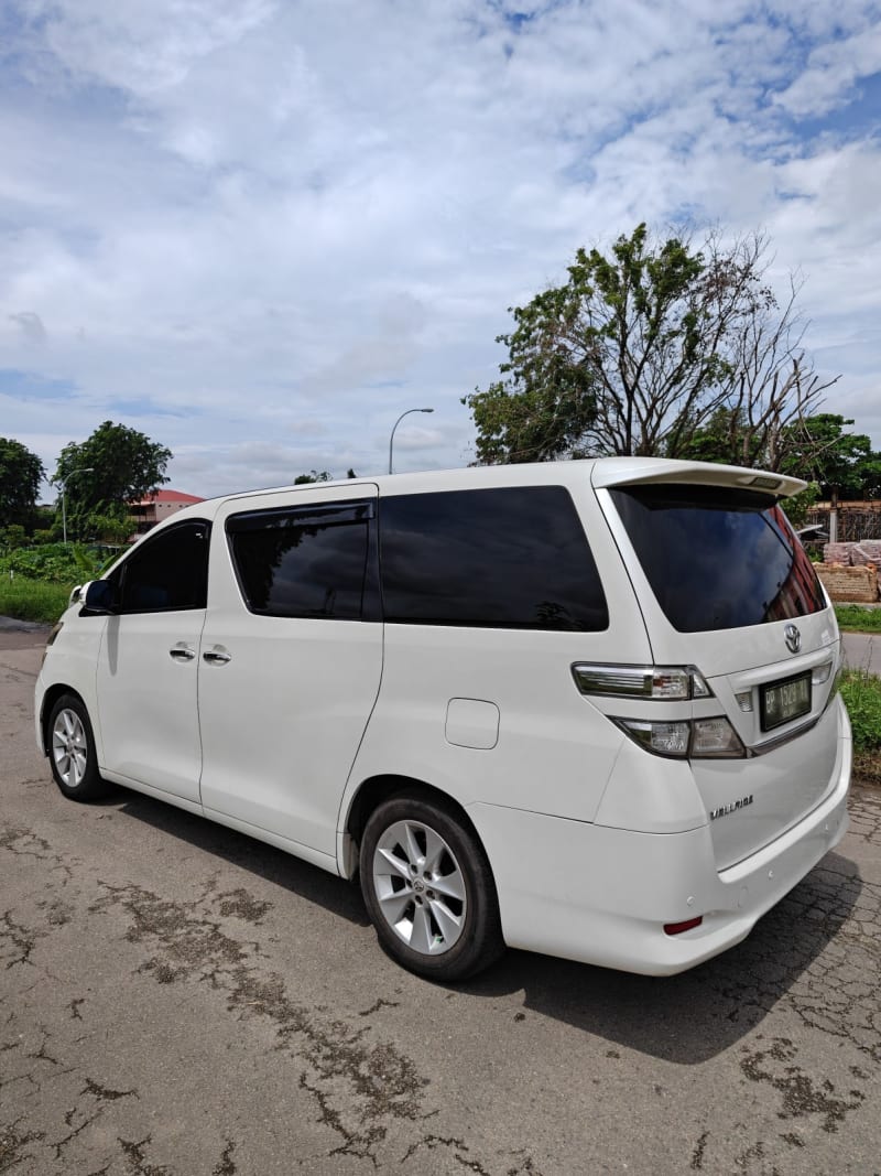 Toyota Vellfire foto 5