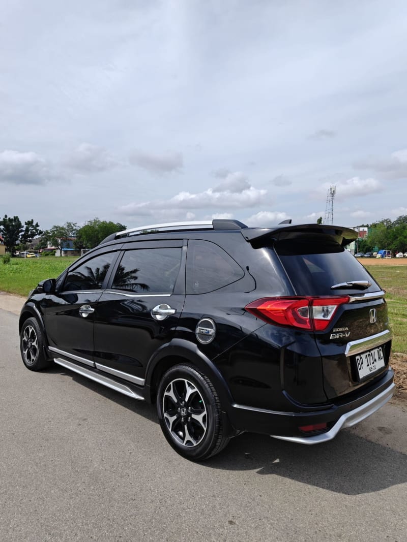 Honda Br-V foto 4
