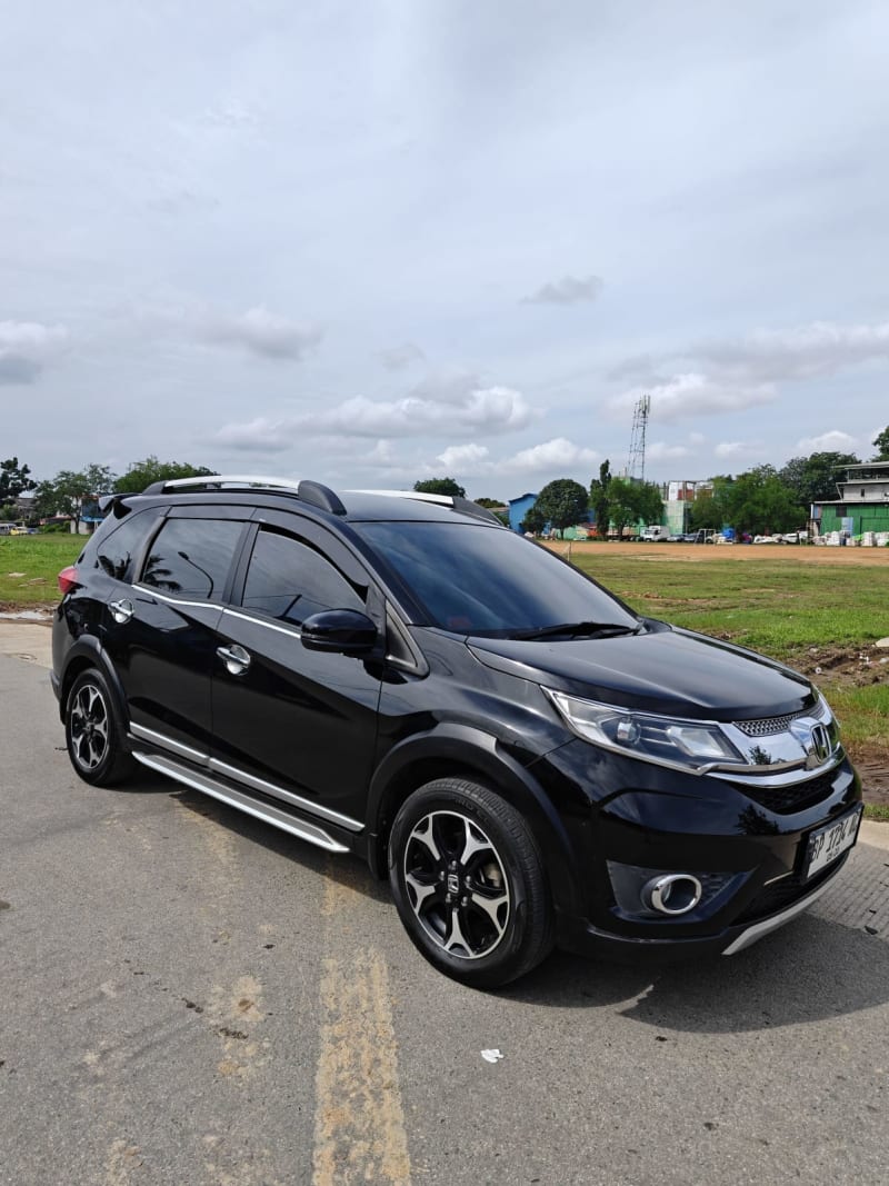 Honda Br-V foto 3