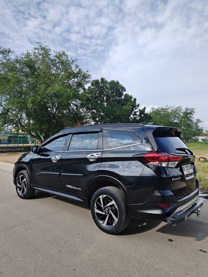 Toyota Rush foto 5
