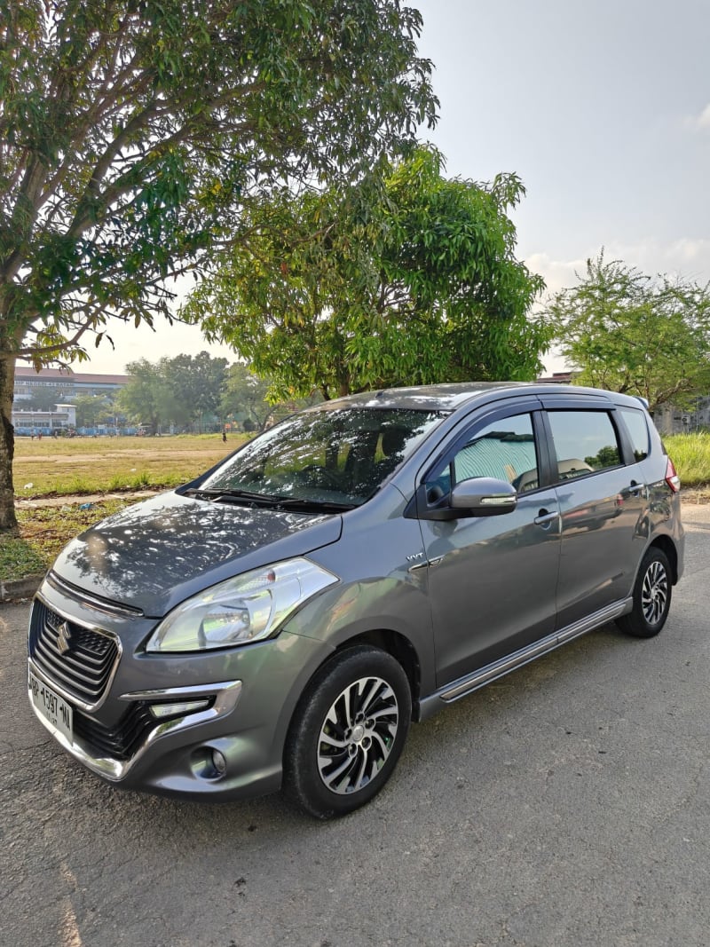 Suzuki Dreza foto 2