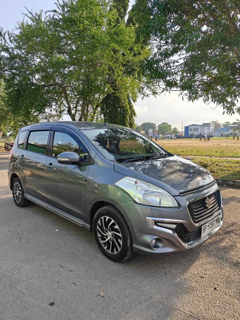 Suzuki Dreza foto 3