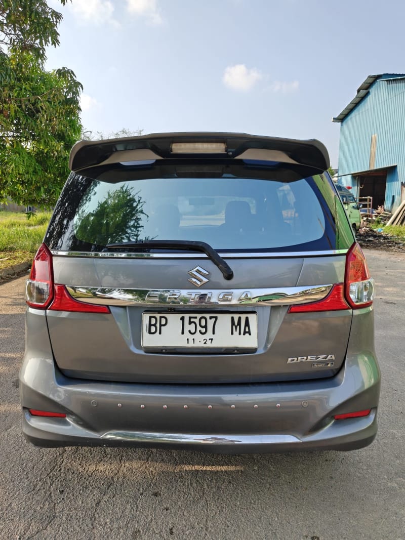 Suzuki Dreza foto 7