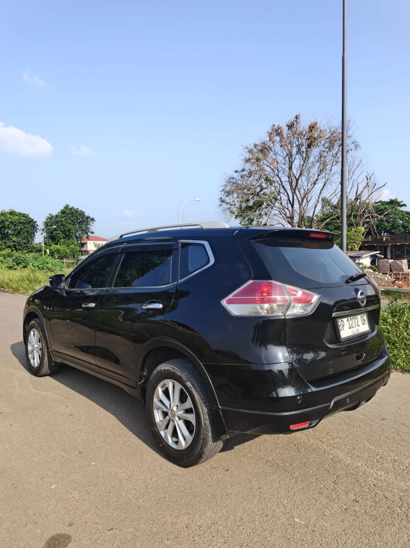 Nissan X-Trail foto 4