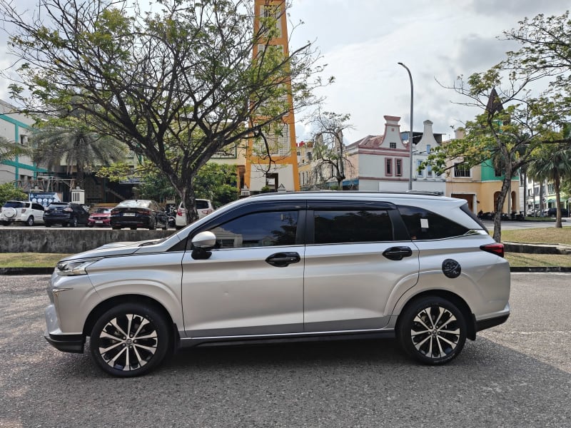 Toyota Veloz 2022 foto 7