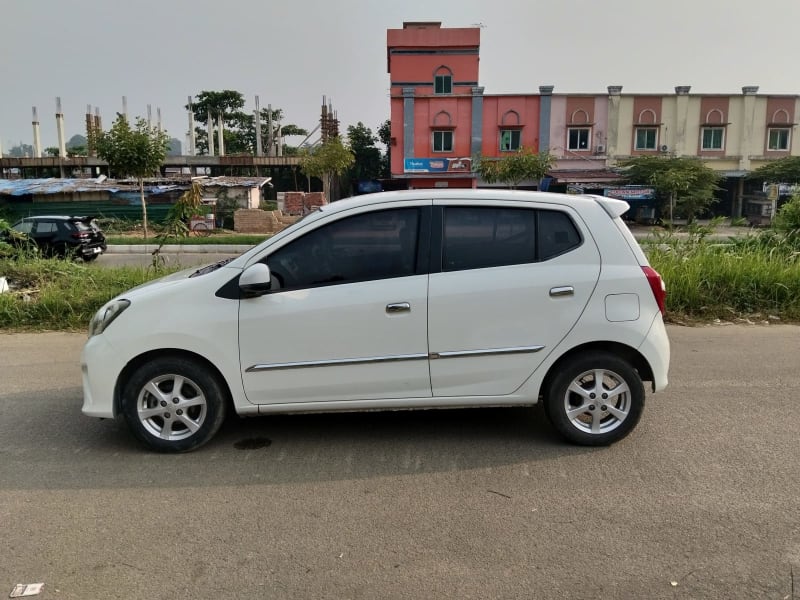 Toyota Agya 2015 foto 4