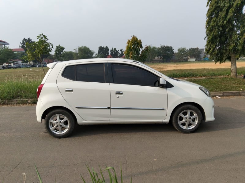 Toyota Agya 2015 foto 5