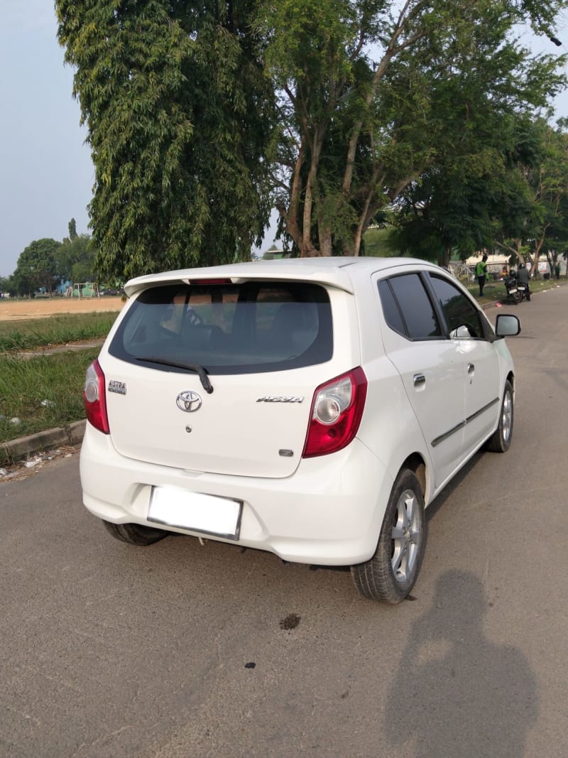Toyota Agya 2015 foto 6