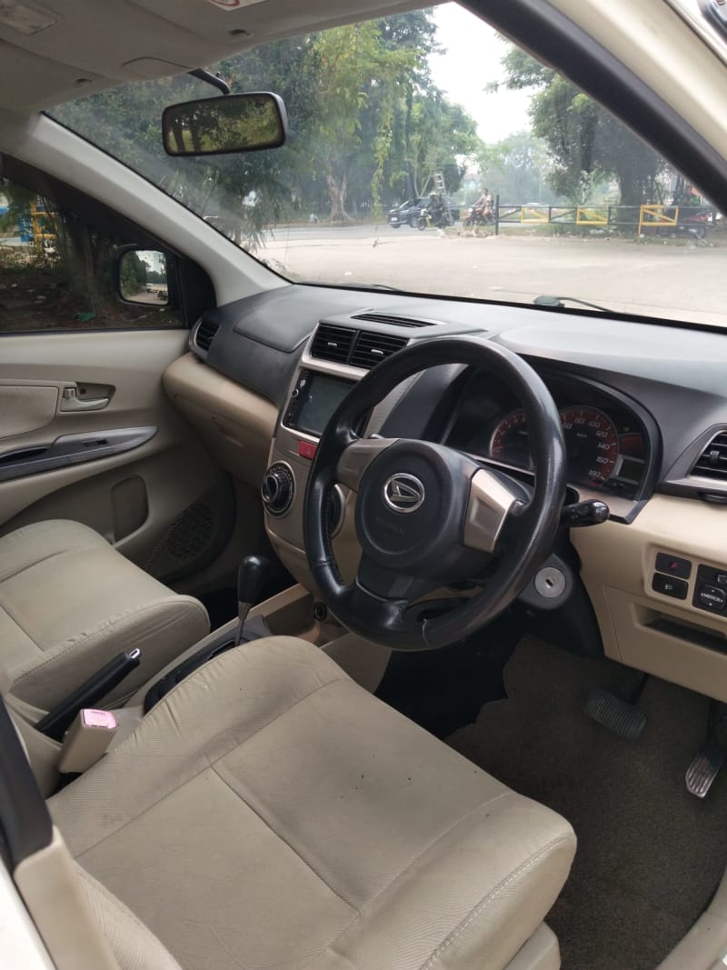 Daihatsu Xenia 2015 foto 7