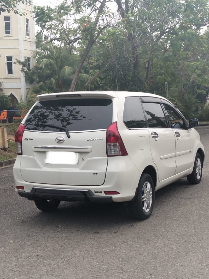 Daihatsu Xenia 2015 foto 6
