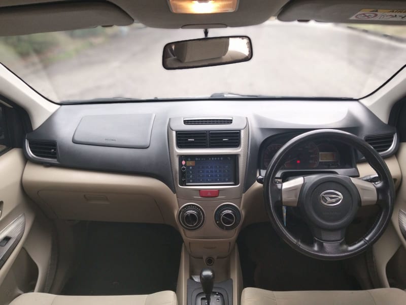 Daihatsu Xenia 2015 foto 9