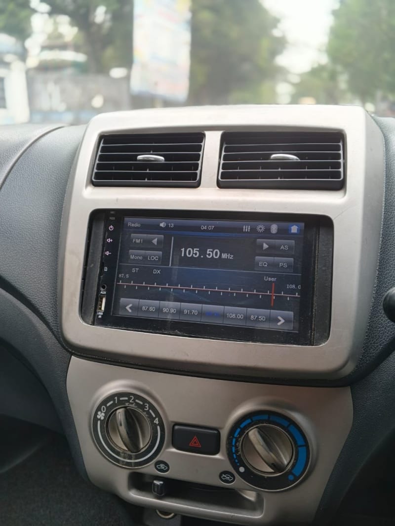 Toyota Agya 2015 foto 11