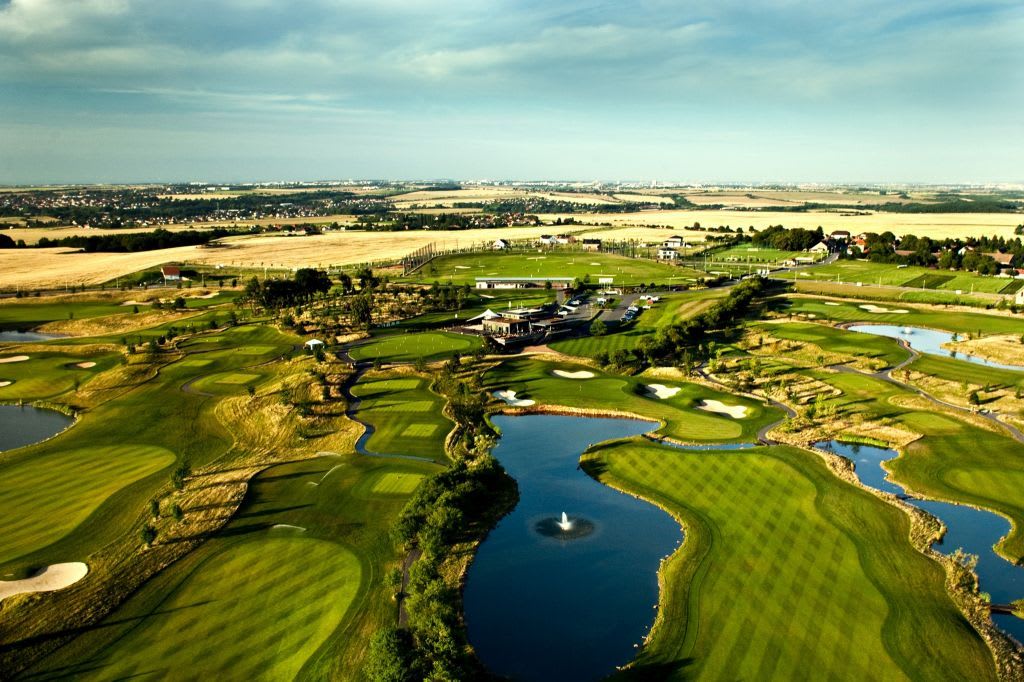 Pozemky Zámecké Zahrady - 2