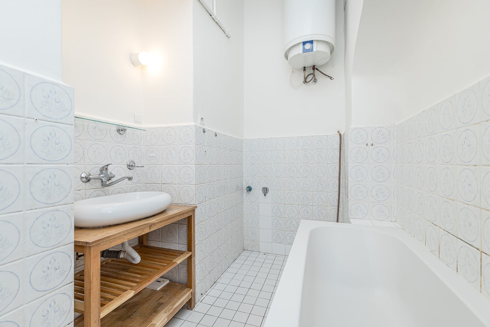 Karlínské náměstí 5 - 2