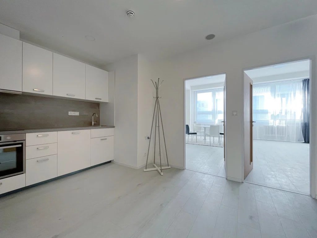 Rezidence - Prometheus - 2