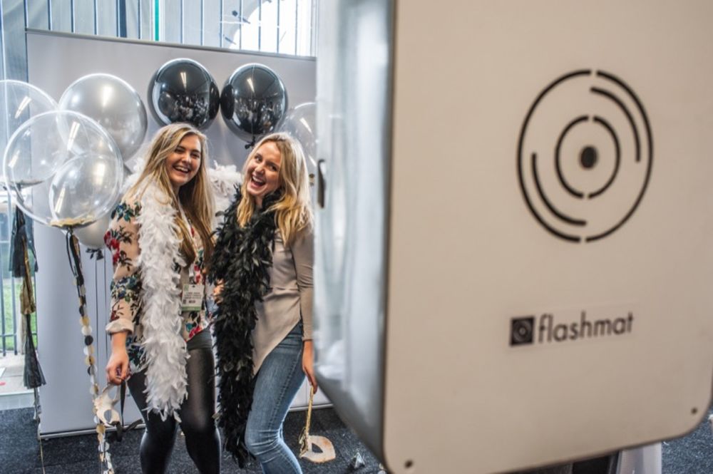 Flashmat gives photo booths a millennial makeover