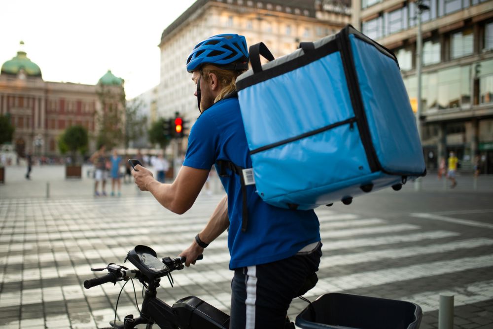 e-bike delivery rider