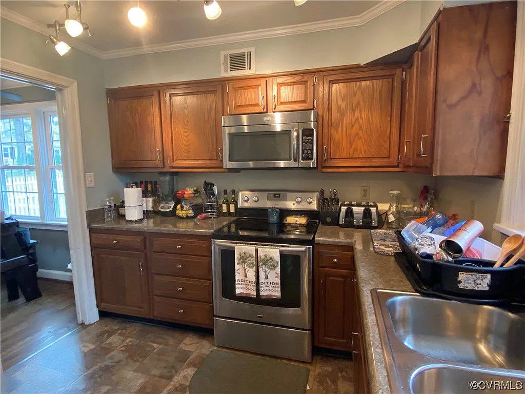 house for rent 3207 Garrett st gallery image in Richmond, Virginia