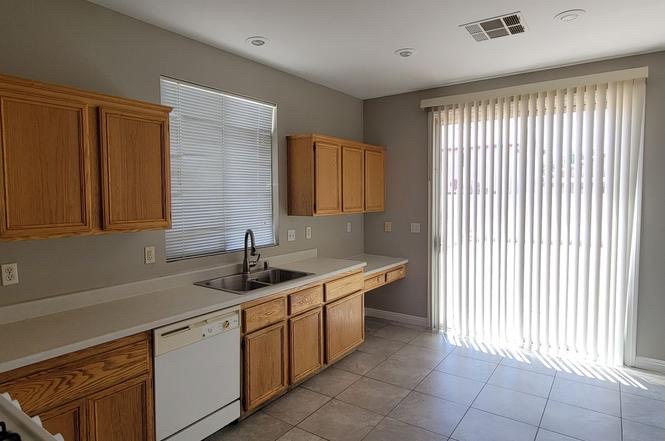 available for rent gallery image in Las Vegas, Nevada