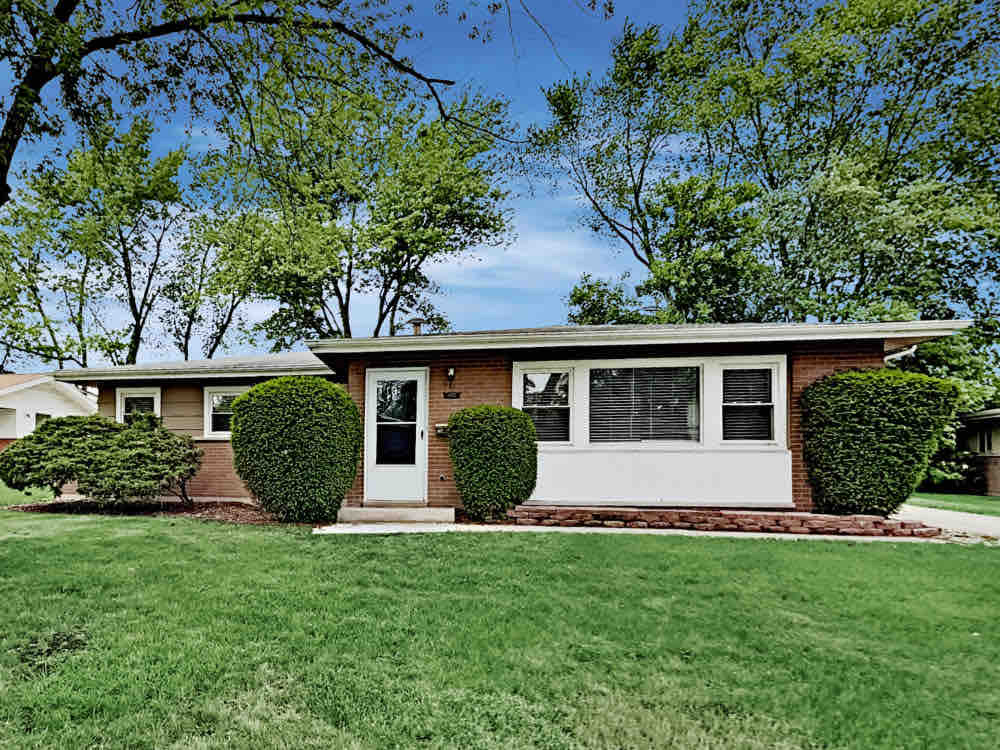 Amazing Single Family Home in Park Forest, Illinois