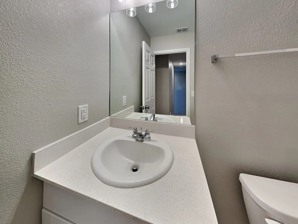 Cozy 4 Bedroom Home gallery image in 1022 Clear Dusk LnForney, TX 75126, Texas