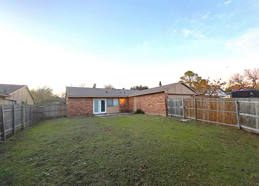 Single Family Home For Lease gallery image in Dallas, Texas