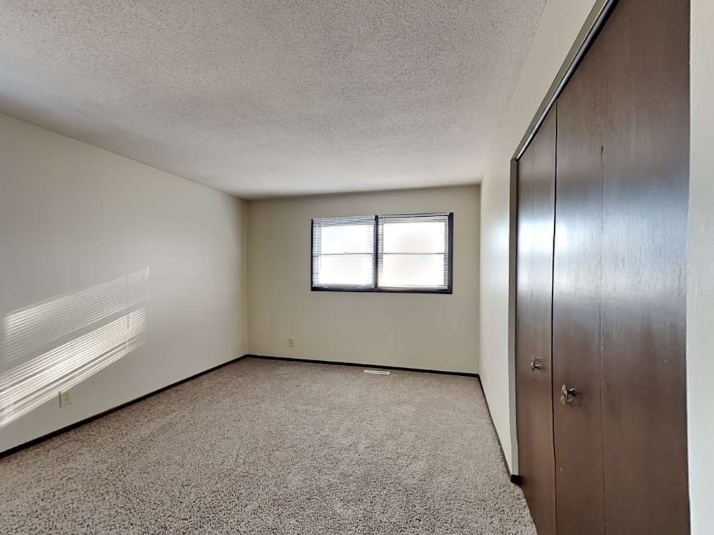 Peaceful Cozy 3 Bedroom For Lease gallery image in Brooklyn, Minnesota