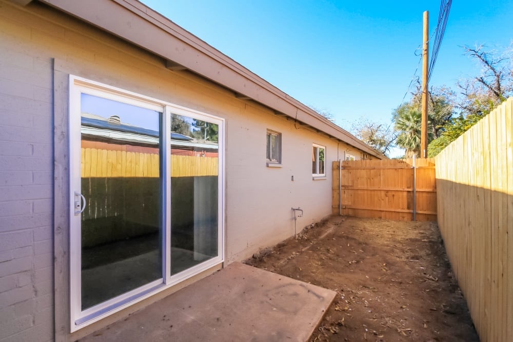 Resident Available For Lease Long Term & Short Term gallery image in Glendale, Arizona