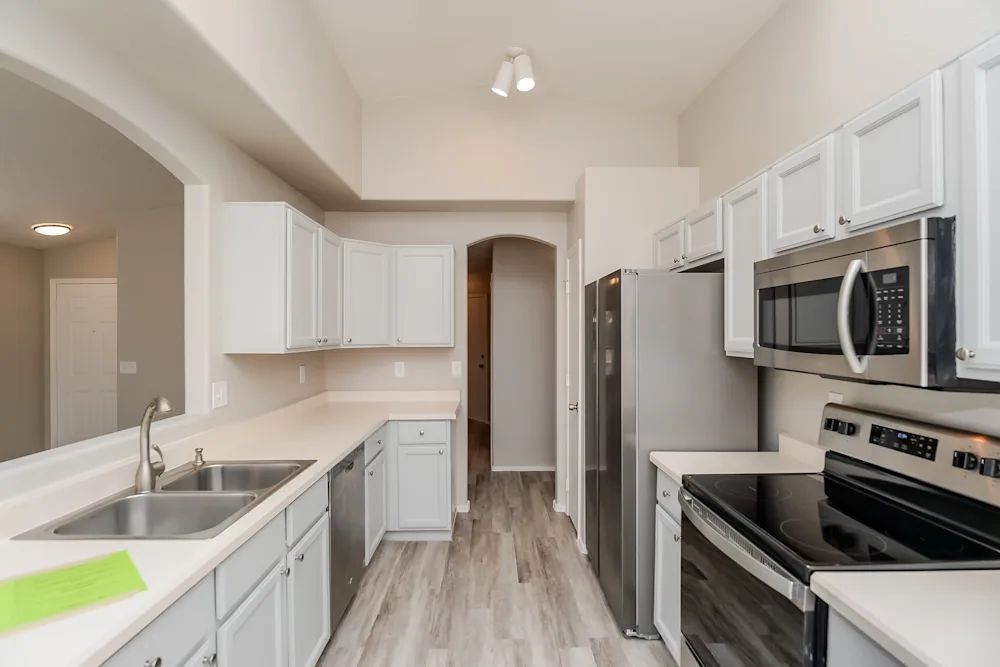 AFFORDABLE AND SUITABLE SINGLE FAMILY HOME FOR RENT gallery image in mesa, Arizona