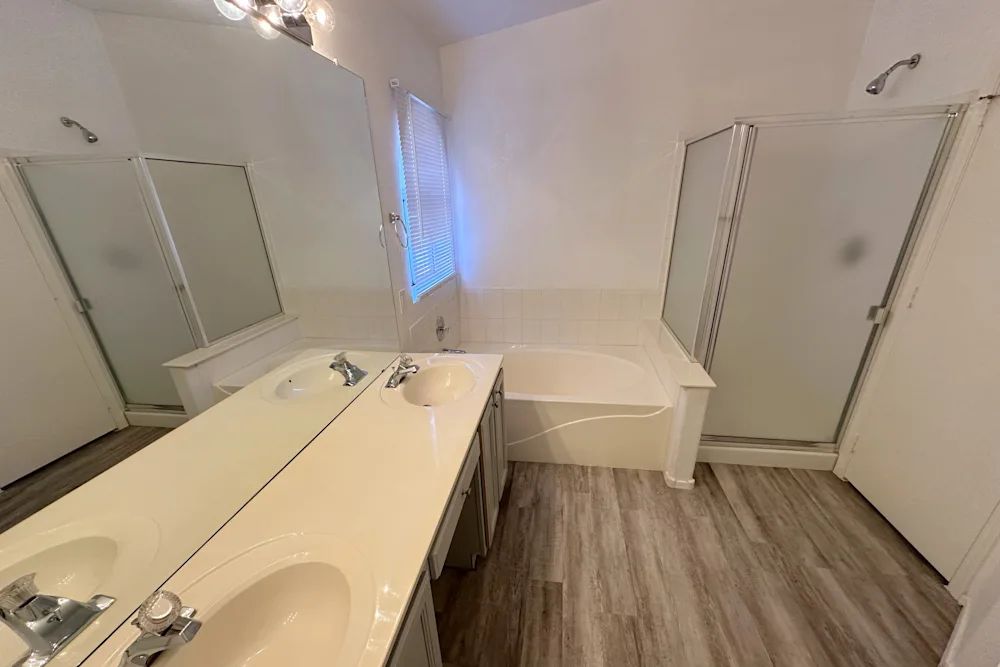 AFFORDABLE AND SUITABLE SINGLE FAMILY HOME FOR RENT gallery image in mesa, Arizona