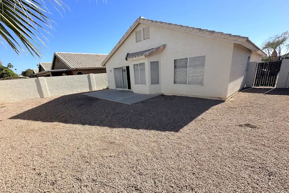 AFFORDABLE AND SUITABLE SINGLE FAMILY HOME FOR RENT gallery image in mesa, Arizona