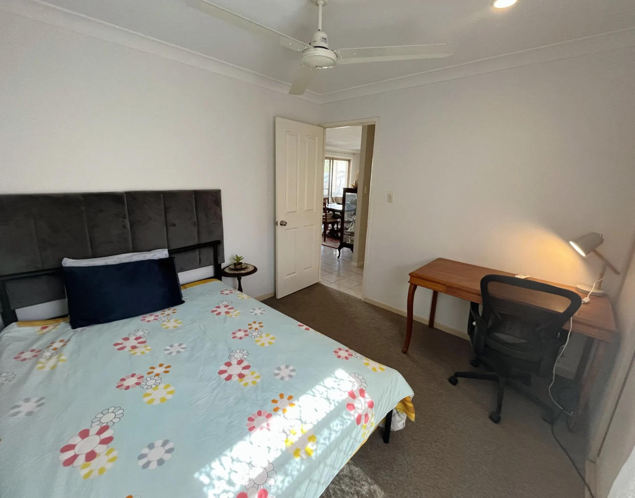 roommate needed gallery image in CrossingSugar Land, Texas