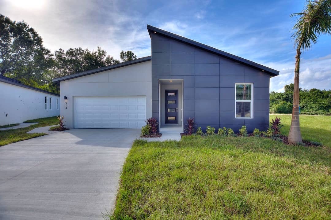 AMAZING HOME FOR RENT gallery image in Winter Haven, Florida